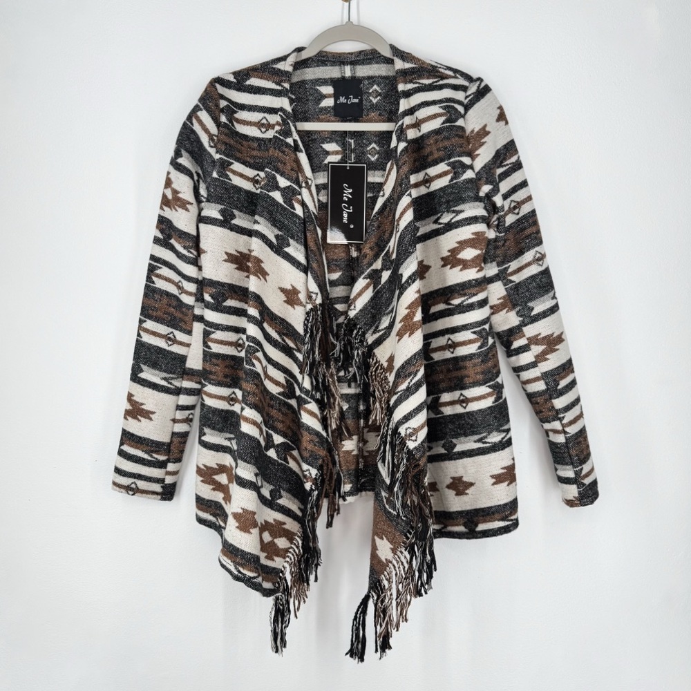 NWT Me Jane Aztec Print Open Front Long Sleeve Cardigan w/ Fringe Women’s Small